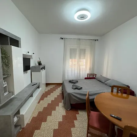 Silihome, Trastevere, Piazza Della Radio Roma Esterno foto